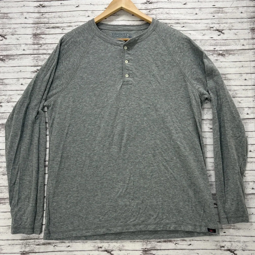Faherty Henley Shirt Men's XL Gray Heathered Cloud Cotton Casual Long Sleeve